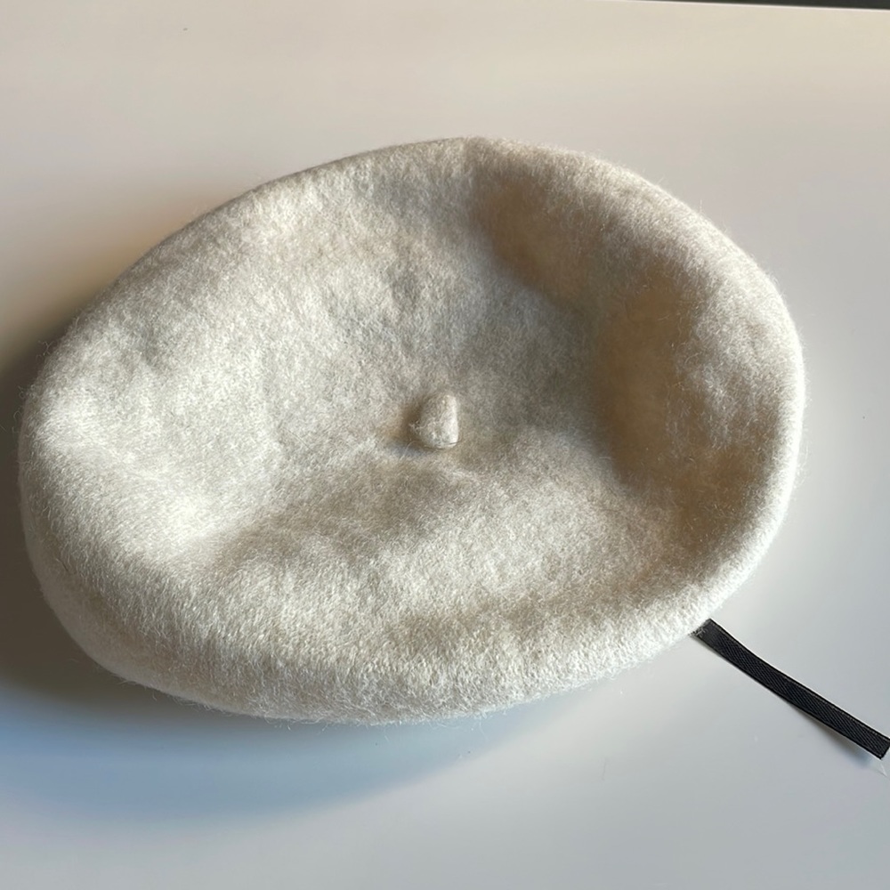 Cute Beret !